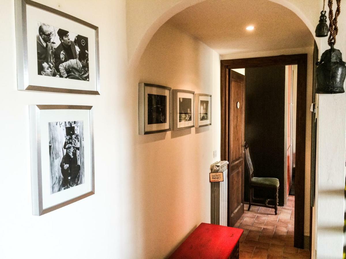 コッラッツォーネUmbria, "Casa Sagrantina" Con Piscina E Pergolatoアパートメント エクステリア 写真