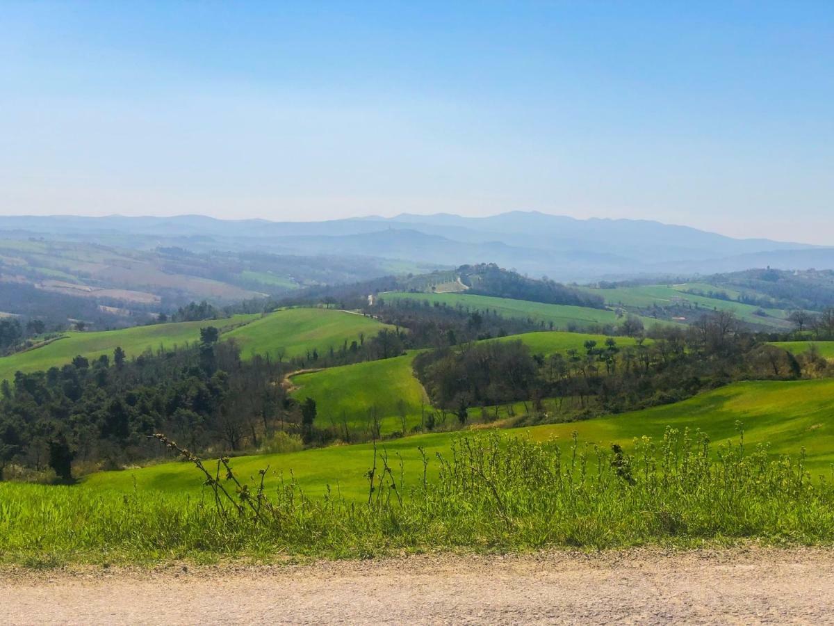 コッラッツォーネUmbria, "Casa Sagrantina" Con Piscina E Pergolatoアパートメント エクステリア 写真