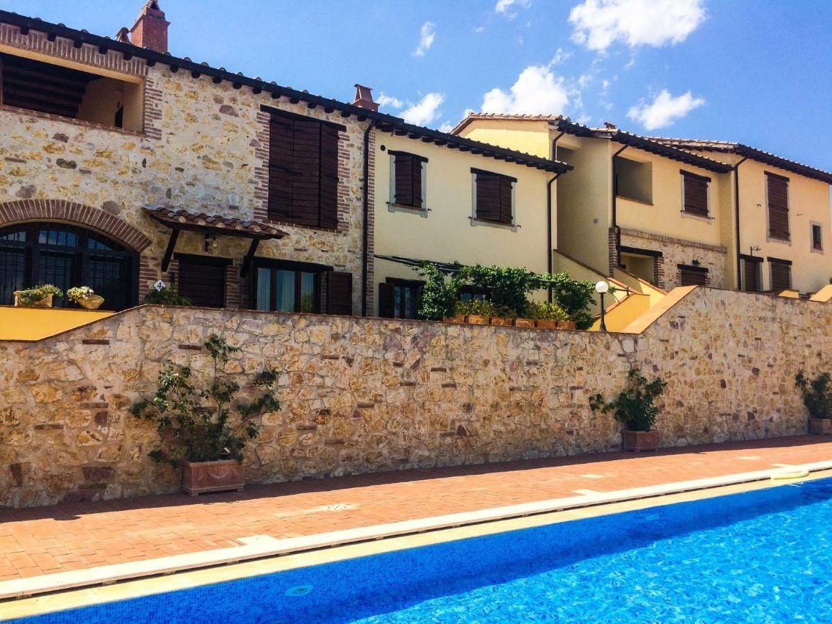 コッラッツォーネUmbria, "Casa Sagrantina" Con Piscina E Pergolatoアパートメント エクステリア 写真